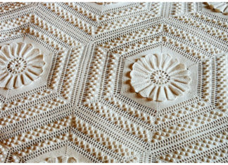 Marguerite Sunflower Popcorn BedSpread Crochet Free Pattern - #Hexagon; Blankets Free #Crochet; Patterns